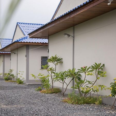 The Triple Tree Resort. Pathum Thani Exterior foto